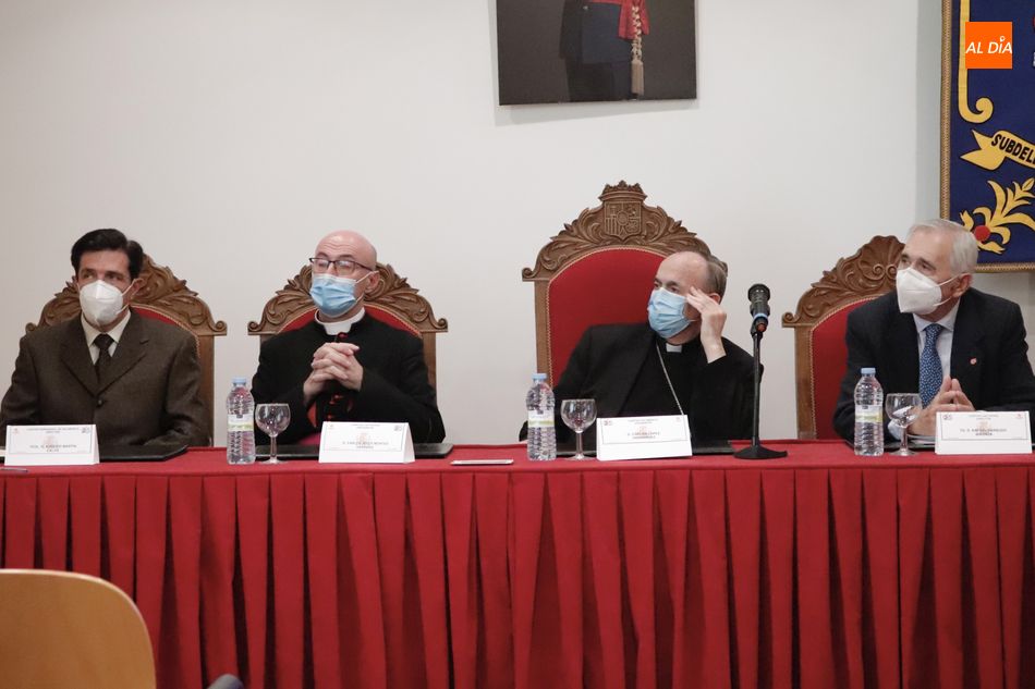 Presentación de Cáritas Parroquial Castrense de Salamanca en la Subdelegación de Defensa. Foto de Guillermo García