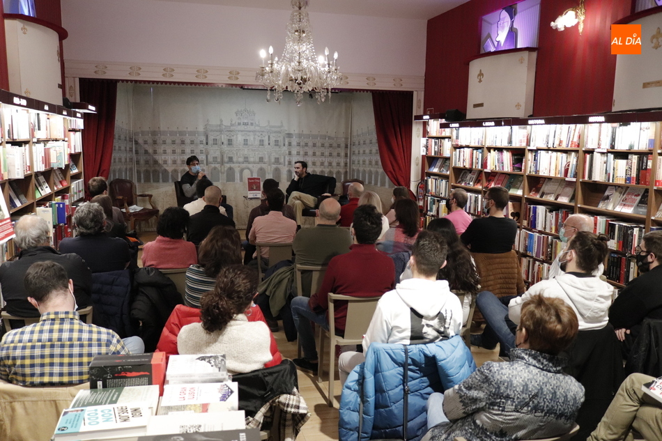 Díaz Villanueva desgrana ?La ContraHistoria de España? en un viaje de 500 años