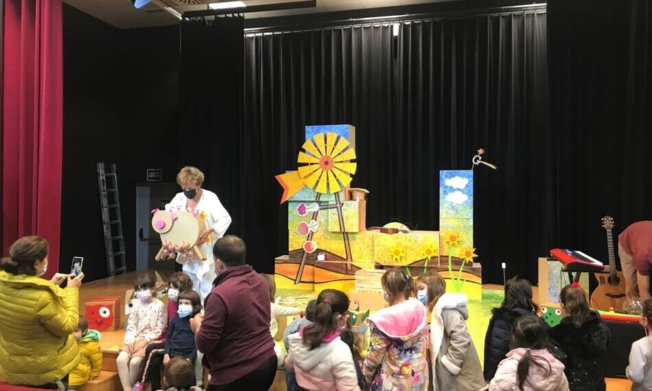 Teloncillo Teatro en Villamayor