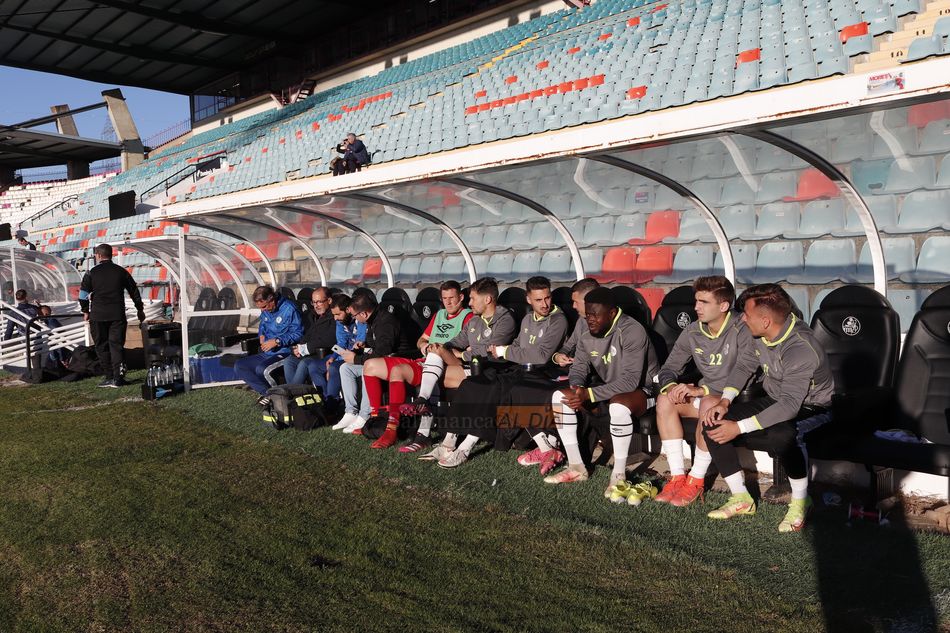 Banquillo del Salamanca UDS / Guillermo García