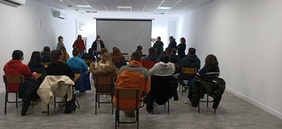Inauguración de los dos nuevos programas de formación y empleo en Doñinos de Salamanca