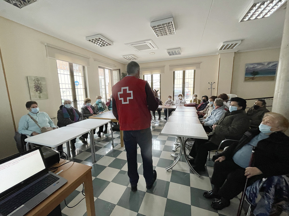 Charla en el Hogar de Mayores de Carbajosa