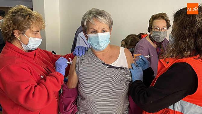 El Comarcal acogía la doble vacunación Covid y gripe este jueves