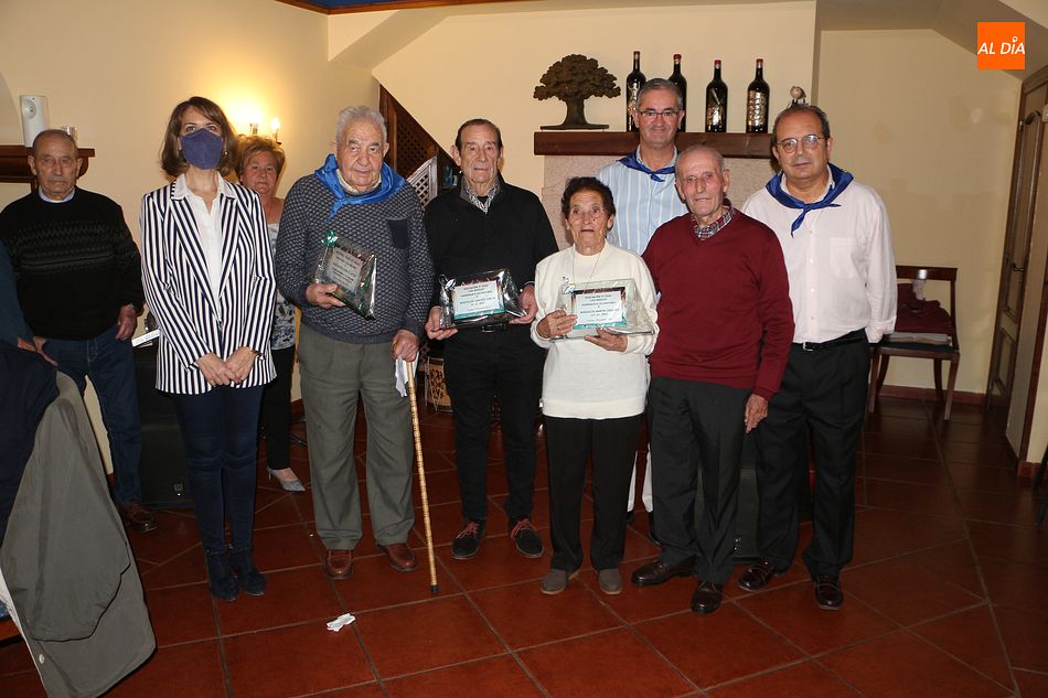 La entrega de placas puso fin a las actvidadesd la asociacio