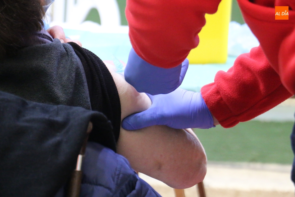 La vacunación contra la gripe sigue avanzando en la provincia de Salamanca. Foto de archivo