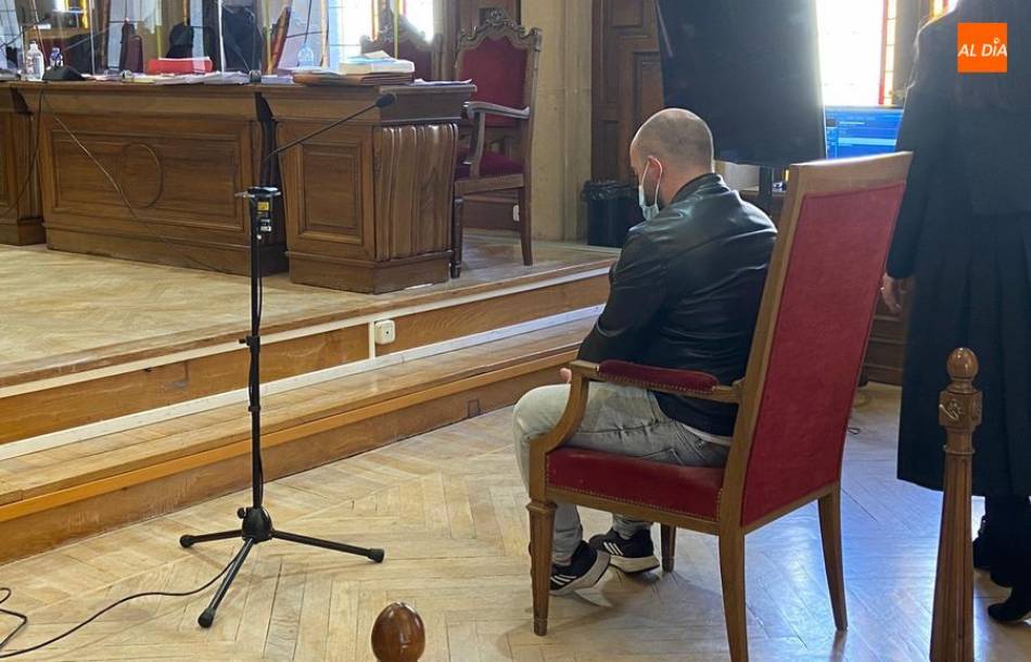 El acusado, A. J. L., en el juicio de la Audiencia Provincial de Salamanca, que tenía lugar el 19 de octubre de este año