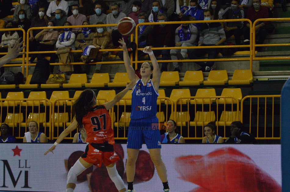 Leo, en casa / Guillermo García