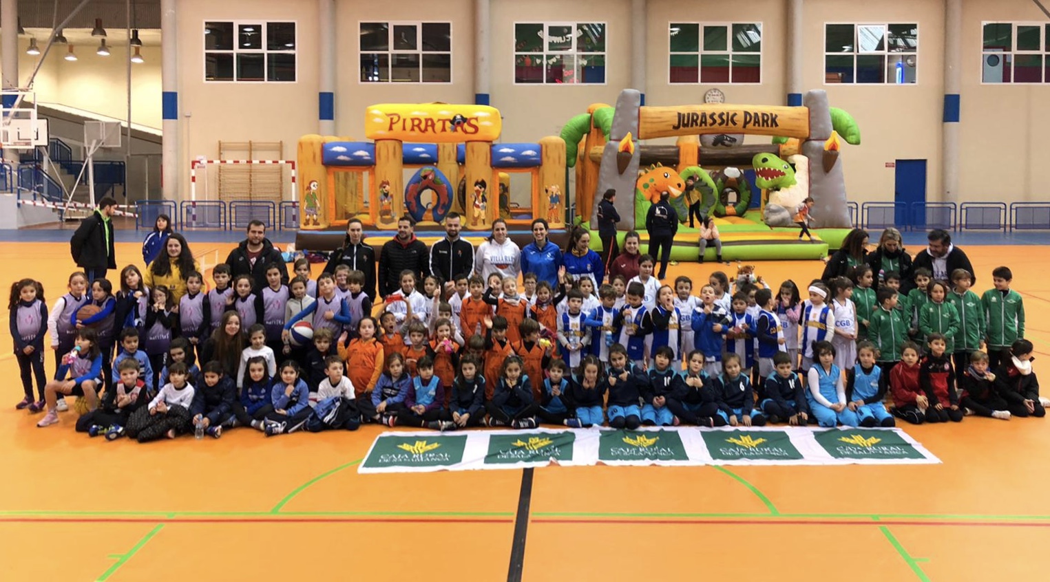 Foto de familia del evento