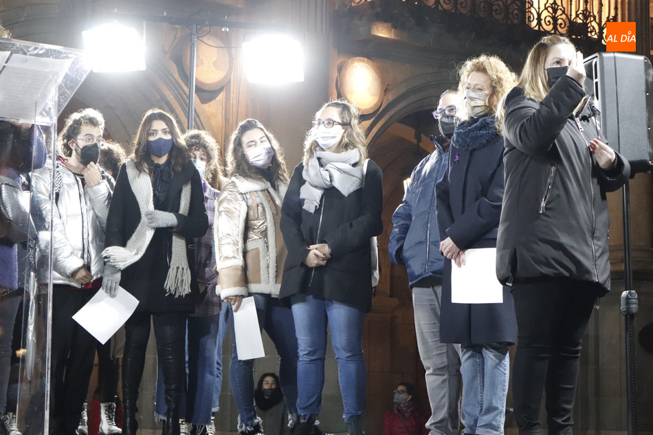 Acto en la Plaza Mayor con motivo del Día Internacional contra la Violencia de Género. Foto: Guillermo García