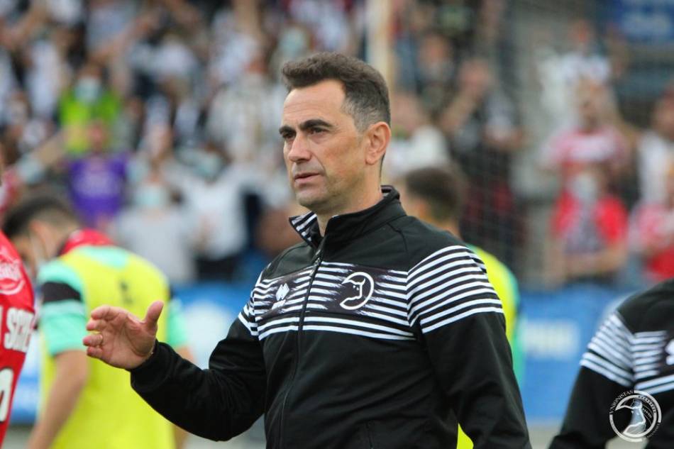 Mori, en otro partido / Lydia González