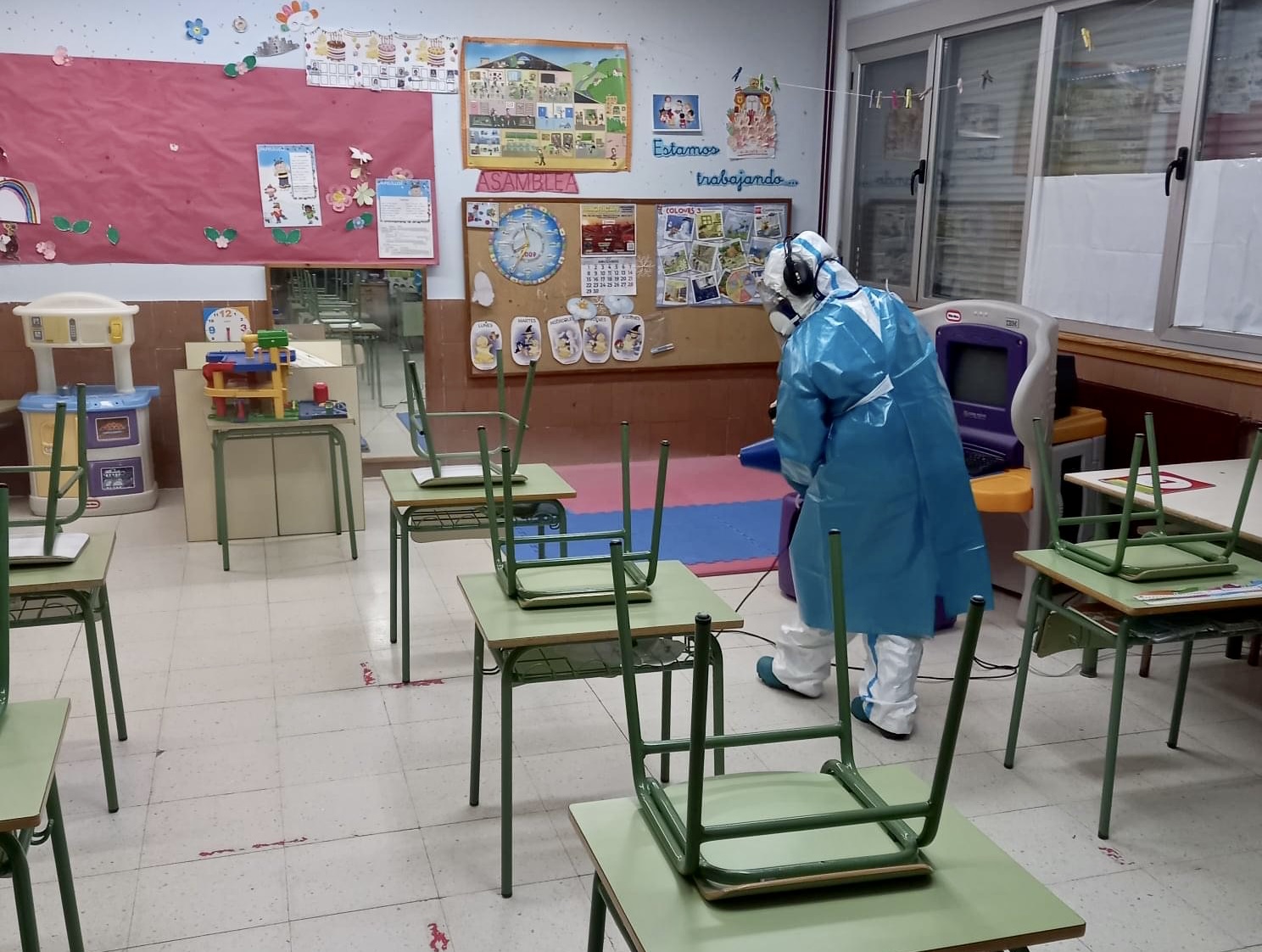 El Ayuntamiento de Cantalapiedra desinfecta varios espacios municipales