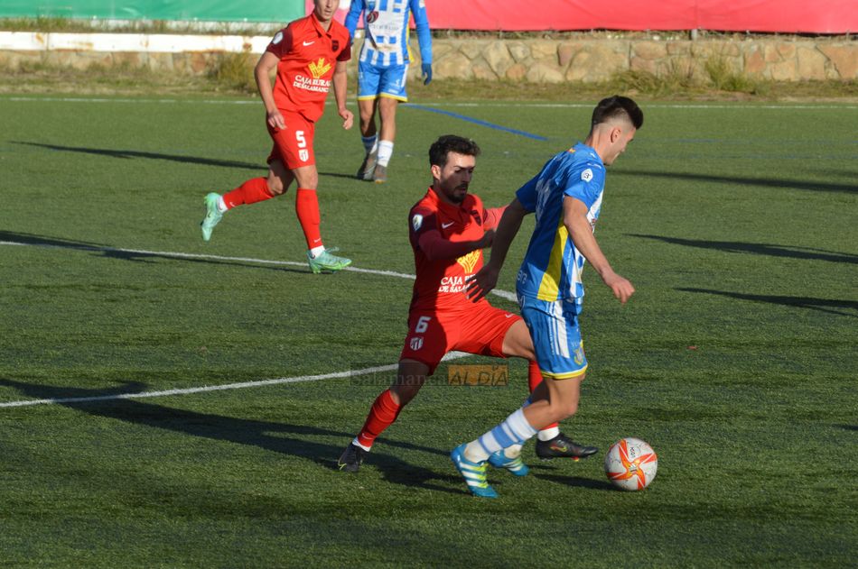 El Santa Marta, durante su último choque / Guillermo García