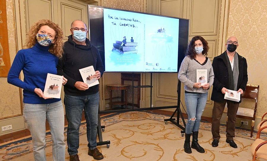 Presentación en el Ayuntamiento del libro Por la Igualdad Real, Tú Cuentas