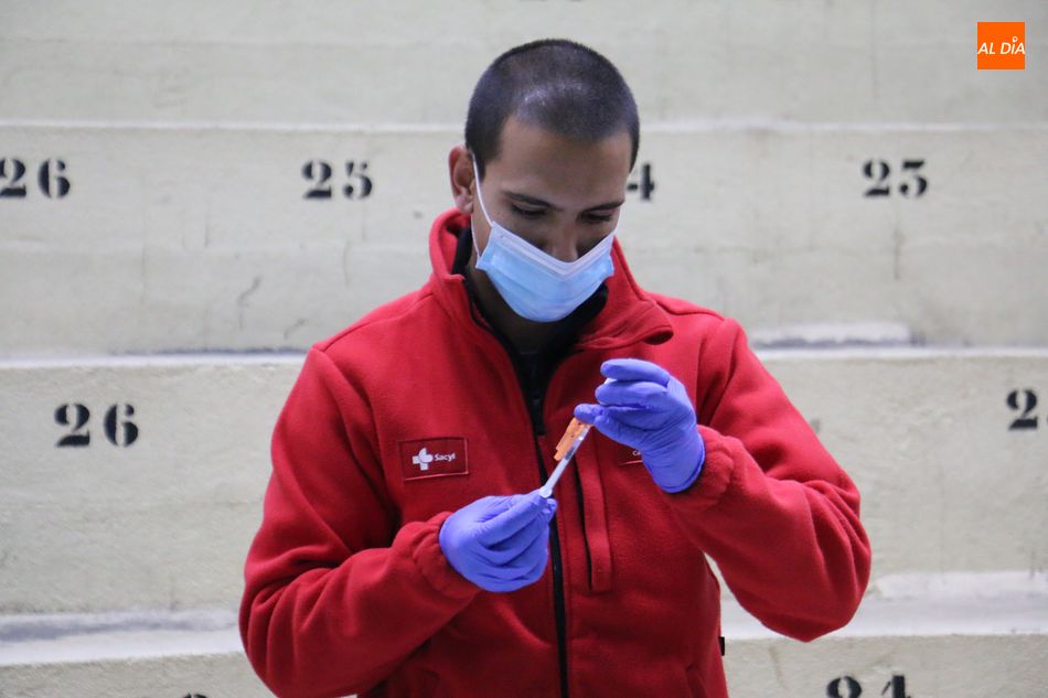 Solo deberán acudir los vacunados con Jansesn / CORRAL