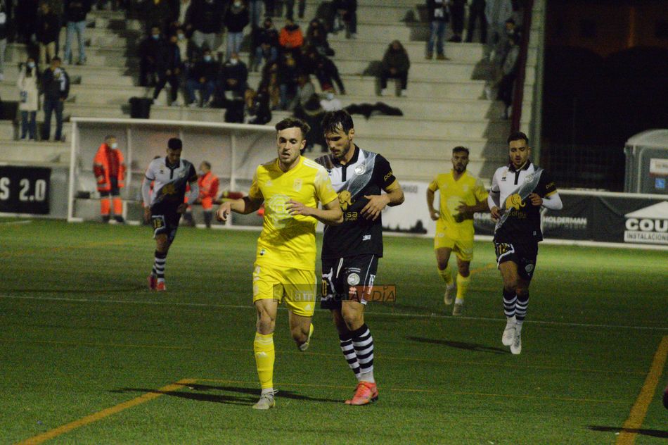 Espina, ante el Badajoz / Guillermo García