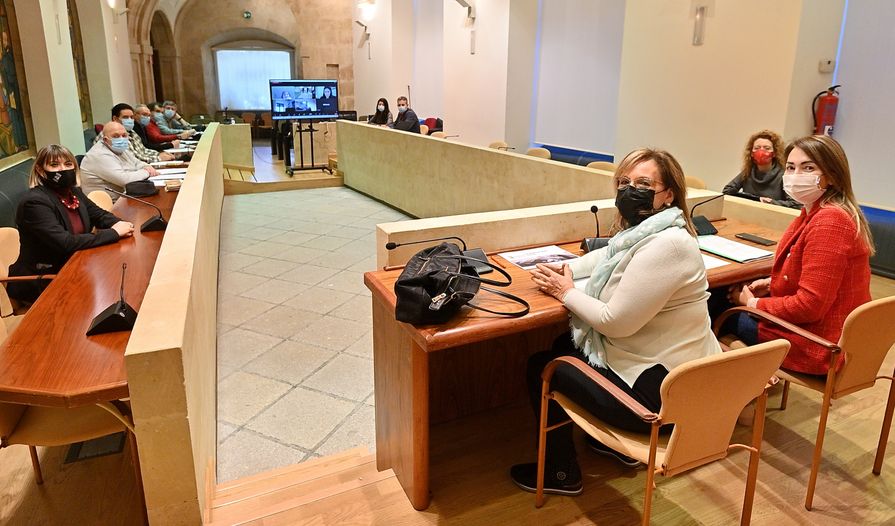 Reunión del Consejo de Mayores