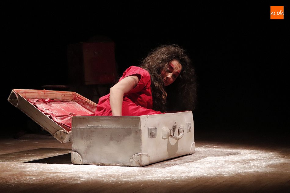 Mirella Miracle en su actuación en el V Encuentro de Payasas - Guillermo García