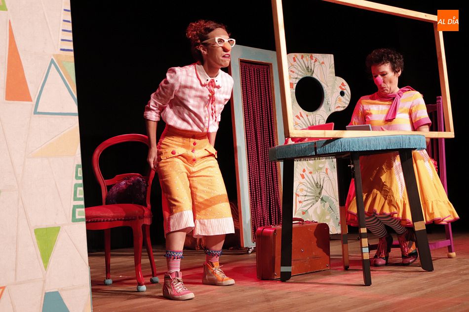 Anabel López y Susana de la Fuente, actrices de PAI - Guillermo García