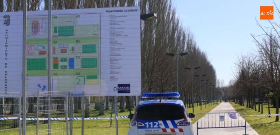 El Ayuntamiento de Salamanca cierra parques y la zona arbolada de la Ciudad Deportiva de La Aldehuela debido a fuertes rachas de viento