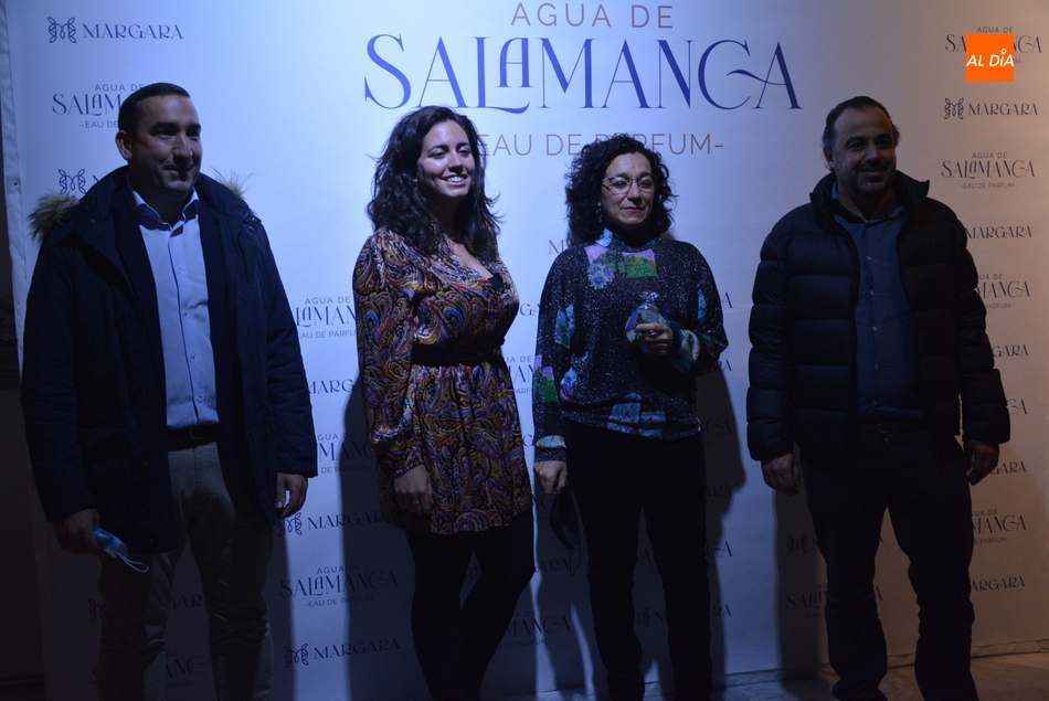 Presentación del nuevo perfume Agua de Salamanca, este viernes en la Casa Lis. Foto: Vanesa Martins