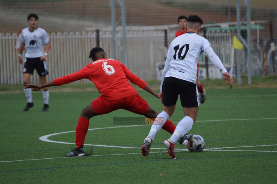 Imagen del encuentro del Juvenil Regional del Salamanca UDS / Guillermo García