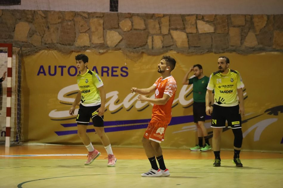 Un duelo en casa de los salmantinos / Guillermo García