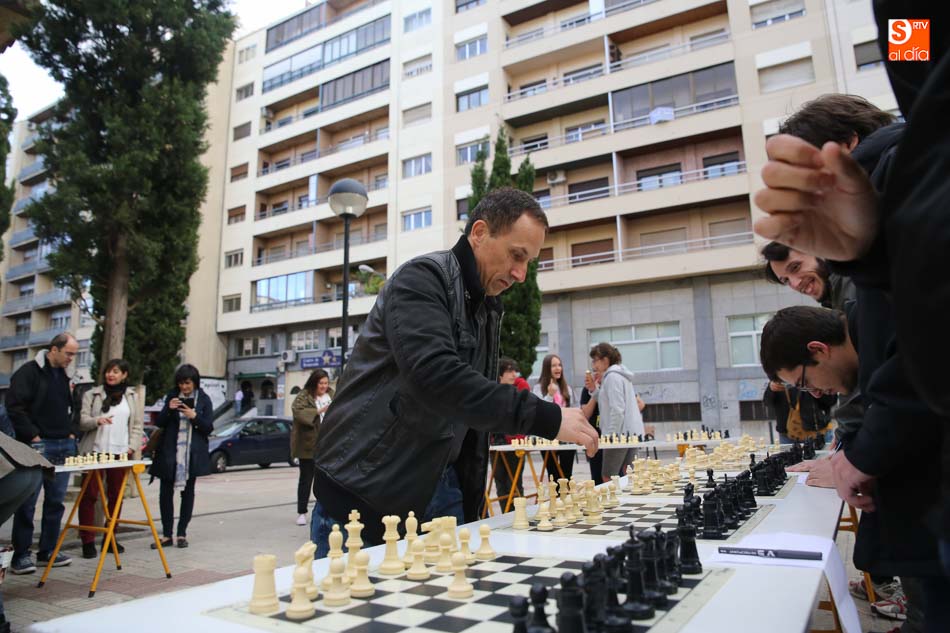 Amador González, en un partida / Archivo