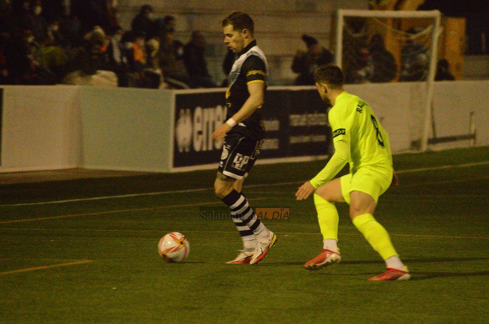Mandi Sosa, en el partido de Copa con el Elche / Guillermo García