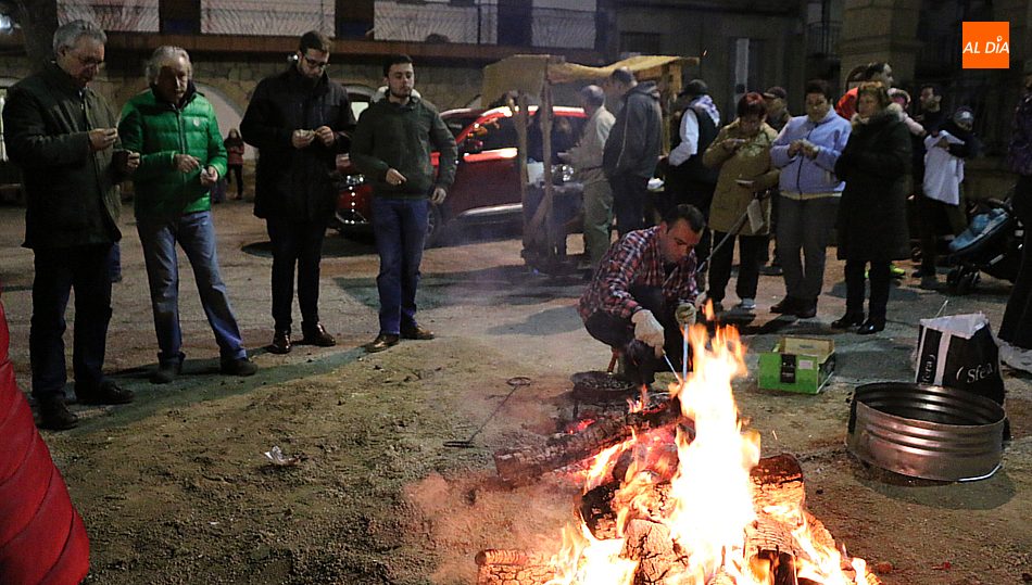 El belén viviente se traslada del 29 de diciembre a la tarde de Reyes / CORRAL