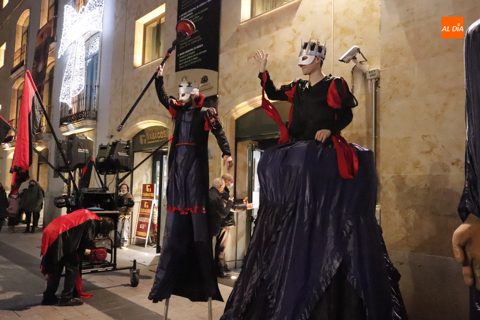 Pasacalles con la compañía Planetarium, este viernes en Salamanca