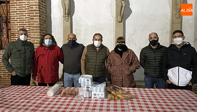 Más de 350 personas participan en la chocolatada en apoyo a la restauración del Santo Cristo del Humilladero